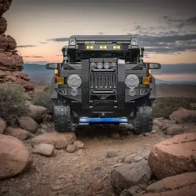 [2025 Super Sports Car Blocks] Limited Edition Super Sports Car Building Blocks Set - 2025 New Black Off-Road Vehicle Model |