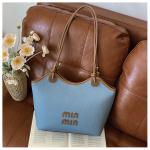 2025 Women's Pure Color Tote Bag with Minimalist Design Spacious Capacity Functional Shoulder Bag for Work and Everyday Use