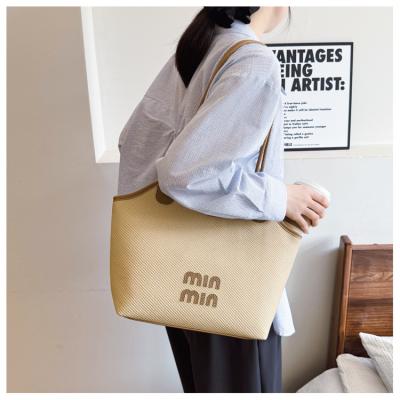 2025 Women's Pure Color Tote Bag with Minimalist Design Spacious Capacity Functional Shoulder Bag for Work and Everyday Use