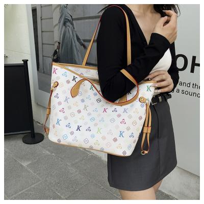 Retro classic old flower tote bag women's large capacity 2025 new style high-end fashion single shoulder underarm bag