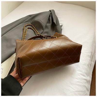 New Chanel style color matching underarm bag diamond chain bag large capacity shoulder tote bag