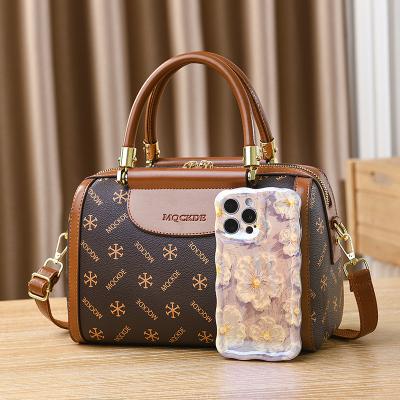 2025 New Commuter Fashion Large Capacity Boston Bag Handbag Shoulder Messenger Bag Women's Bag